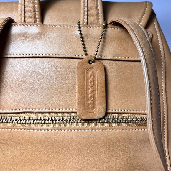 Vintage COACH 9315 Drawstring Daypack Backpack in Natural Tan Saddle - Picture 3 of 8